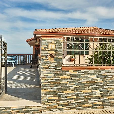 Villetta Vista Mare Cala Gonone Exterior photo