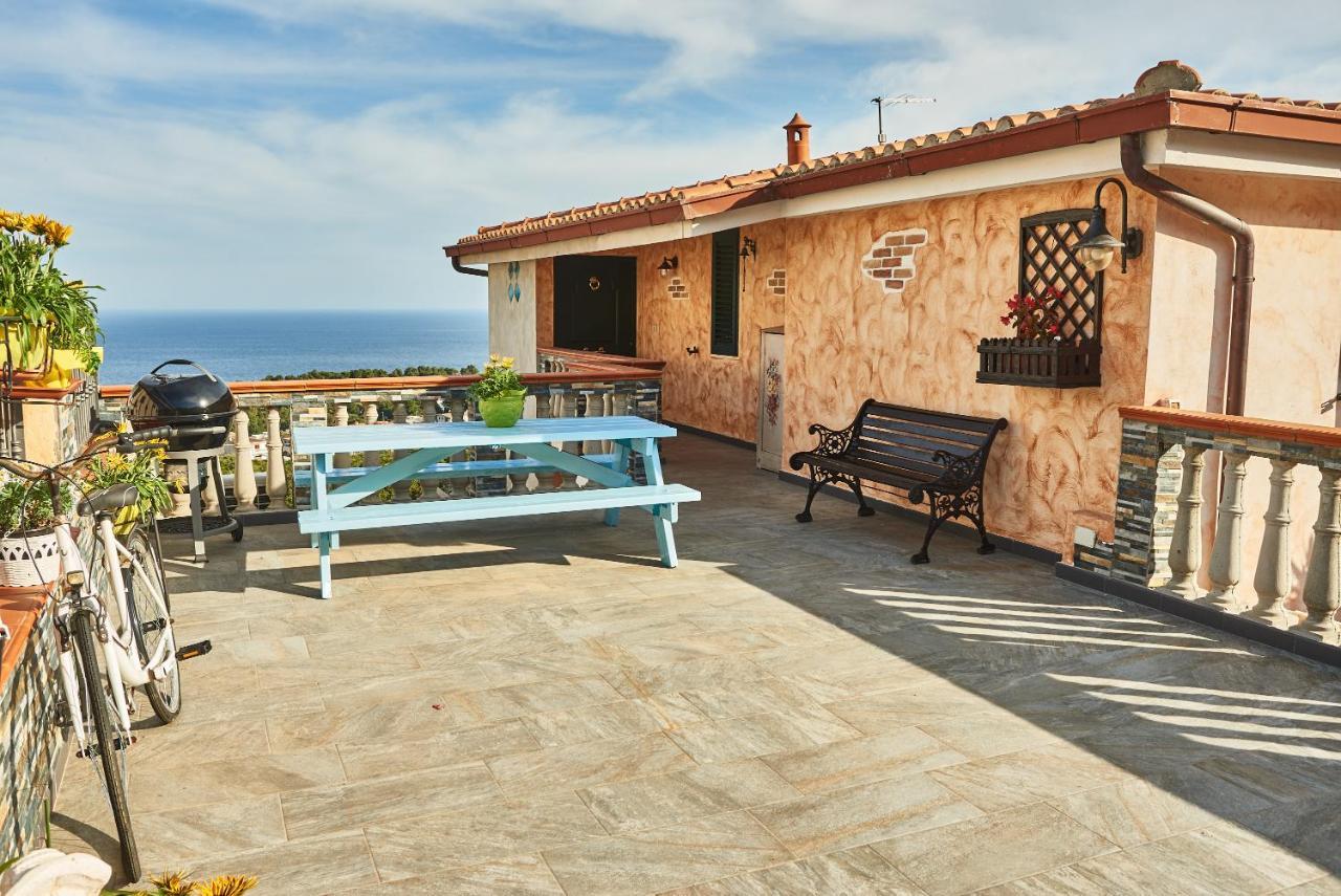 Villetta Vista Mare Cala Gonone Exterior photo